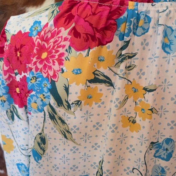 The Pioneer Woman Floral Blouse with Red and Yellow Accents - Picture 7 of 9